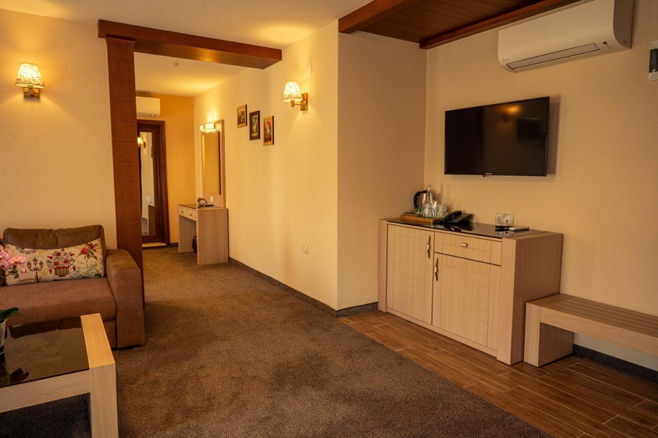 Boutique Hotel Provence Бутик Хотел Прованс Petrich  Dış mekan fotoğraf